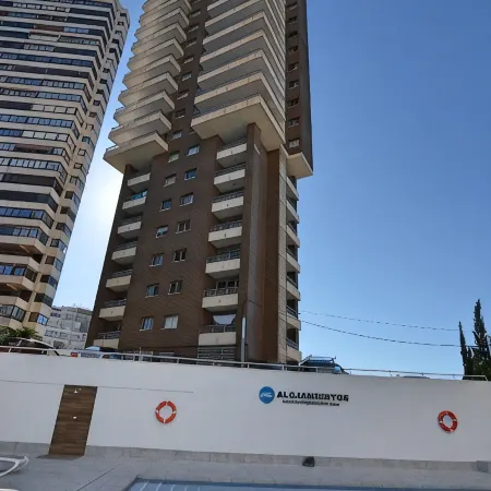Apartamentos Buenos Aires by Mc