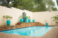Roseland House - Pool