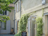 Clos 1906 Hotels in Saint-emilion