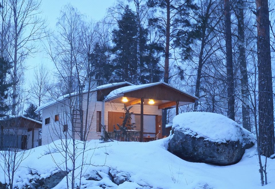 Heinolan Heinäsaari - Holiday and Camping - Housity