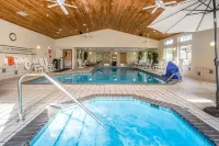 White Pines Inn & Suites