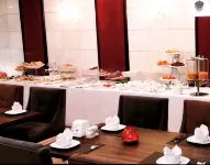 Eden Hotel - breakfast