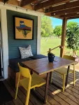 Remodeled Modern Farmhouse on acreage near ALL area attractions!!! - 4-Star