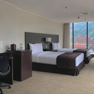 Hotel Chacao Suites Ξενοδοχεία κοντά στο αξιοθέατο Edificio Humboldt