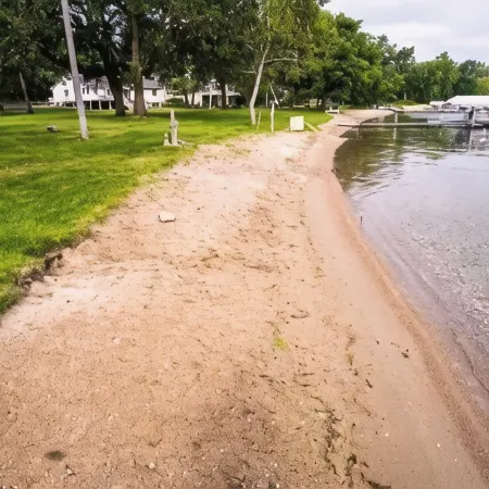 Spectacular Lakefront Retreat on 2 acres~ Perfect Large Family Getaway