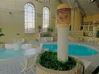 Delta Hotels London Armouries - Pool