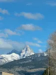 Escape to Teton Valley! Beautiful new 3-bedroom condo in charming Driggs, Idaho