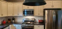 Spacious and Comfortable minutes to BZN airport, close to downtown Bozeman!