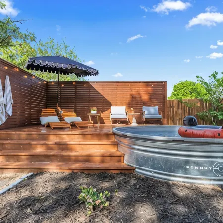 Backyard Oasis - Cowboy Pool w/ Heater & Chiller - Outdoor Projector Screen