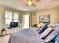 Stunning Luxury Coastal View Condo at Ocean Vistas - Private Pools