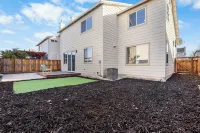 4BR Getaway in Tracy, 2 Min to Hwy, 20% Off Monthly - 4-Star