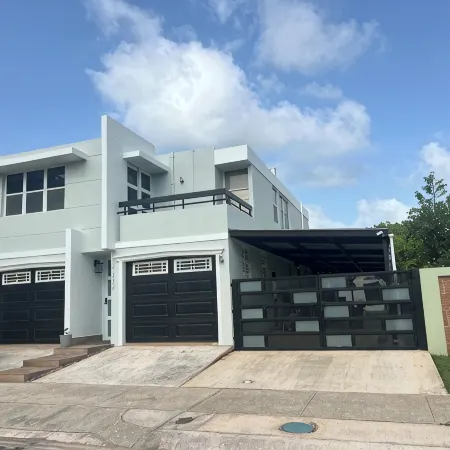 Coastal Town Retreat in Dorado, PR Отели в г. Дорадо