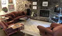 Lake house in Eden Isle - 3-Star