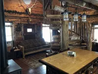Cozy Cabin located in the heart of the Black Hills, but close to Deadwood & Lead - 샬레 호텔