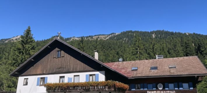 Nagelfluhhaus Hirsch Hotels in Swabia