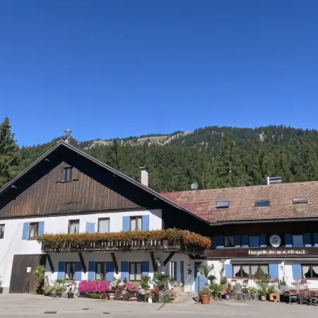 Nagelfluhhaus Hirsch