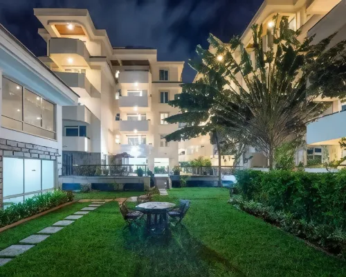 Roma Court Serviced Apartments Hotels near Uhuru Park