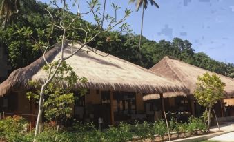 Mama Bella's Retreat