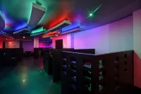 因陀羅普拉斯塔 瓦卡拉 酒店 - 酒吧