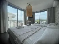 EVA OTEL ÇEŞME - Dağ Manzaralı