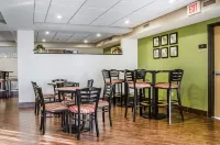 Sleep Inn & Suites - 2-Sterne
