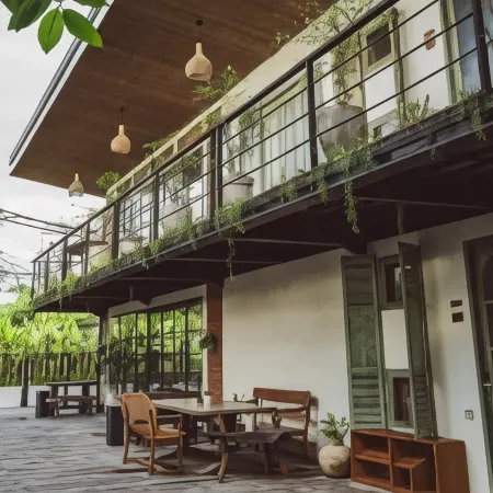 White Penny Hostel