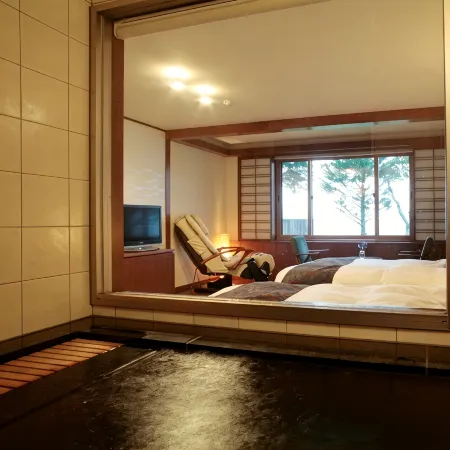 Lakeside Villa Suimeikaku