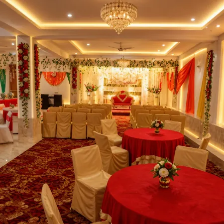 Hotel Hari Kripa Dham Near Prem Mandir