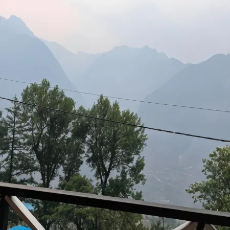 Nanda Devi Home Stay