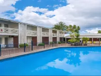 Poenamo Hotel - Private Pools