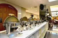 Emilia Hotel By Amazing - Palembang - sarapan
