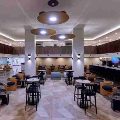 Radisson Hotel Paramaribo Dining/Meeting Rooms
