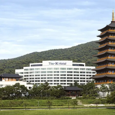 The K Hotel Gyeongju Отели рядом с достопримечательностью «Парк аттракционов Gyeongju World»