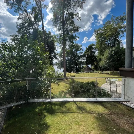 Wohlfühl-wohnung mit Ausblick! Ihr Idealer Ausgangspunkt für den Ostsee-urlaub