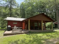 Hemlock Hideaway - Cozy Cabin Retreat Close to the Best Sights of Potter County!