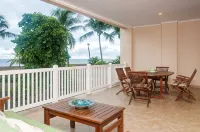 Beautiful Beach Front Condo Sleeps 5, Rare Opportunity for Christmas