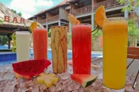 Grand Mega Resort & Spa Cepu - bar
