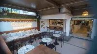 Coastline Boutique Hotel - breakfast