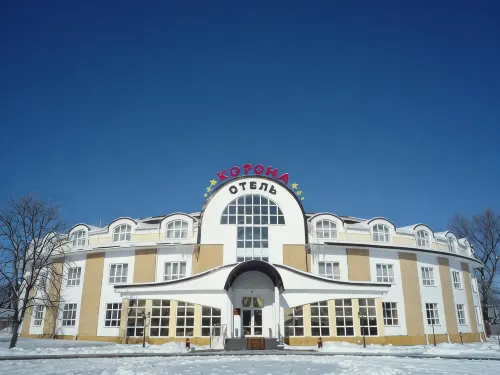 Корона - С бассейном