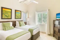 Sapodilla BEACHFRONT Luxury Villa!  Sunsets, views, private pool, kayaks & more! - Villas