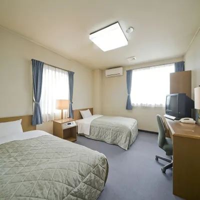 Business Hotel Art Plaza Hotels in der Nähe von Kanto Gakuen University