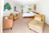 Perfect&Quiet Oceanfront 1BR Condo, 2 miles North of town, Awesome Snorkeling - Homestays