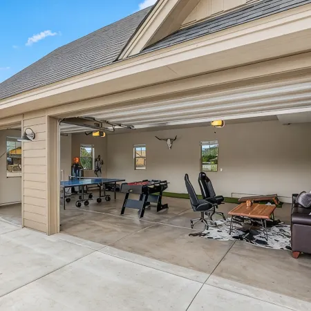 Rustic Home - Central AC, Game room, 4BR, Sleeps10
