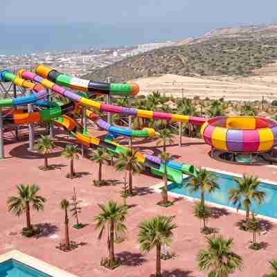 Luxury apartment with sea view, 5 minutes walk from the beach! With air conditioning Fitness & Recreational Facilities