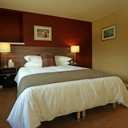 Newburgh Inn