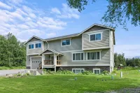 Moose Meadow 5 Bedroom Home by RedAwning - 4 Yıldız