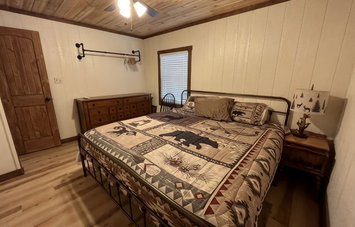 Cross Timbers Country Cabin #2