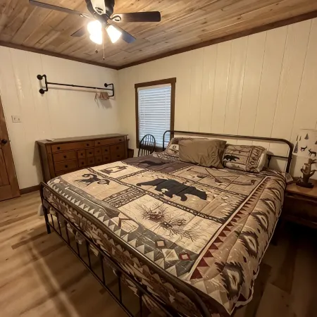 Cross Timbers Country Cabin #2