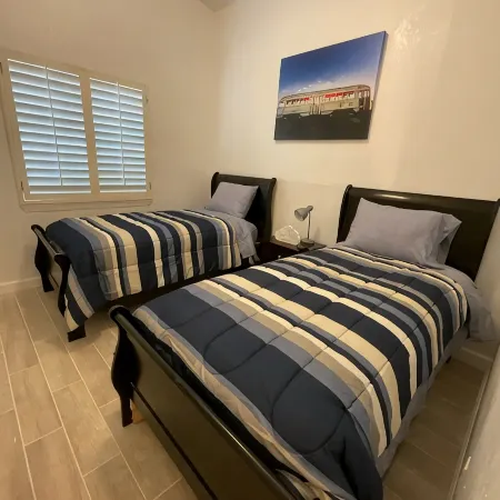 Swimming Pool: Memorable El Paso Getaway: 4 Bedroom, close to Airport, Ft Bliss.