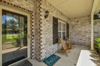Jacuzzi Tub-Walk to Dining & Shopping-Garage Parking - Jacuzzi